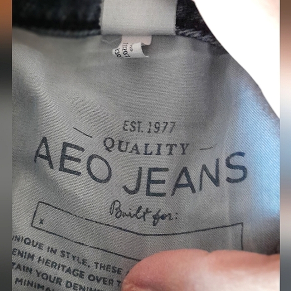 AMERICAN ESGLE OUTFITTERS WOMENS SIZE  8 SKINNY SUPER STRECH JEANS - Picture 8 of 8